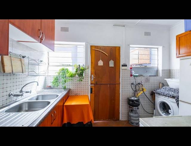 4 BEDROOM HOUSE FOR SALE IN THE HILL